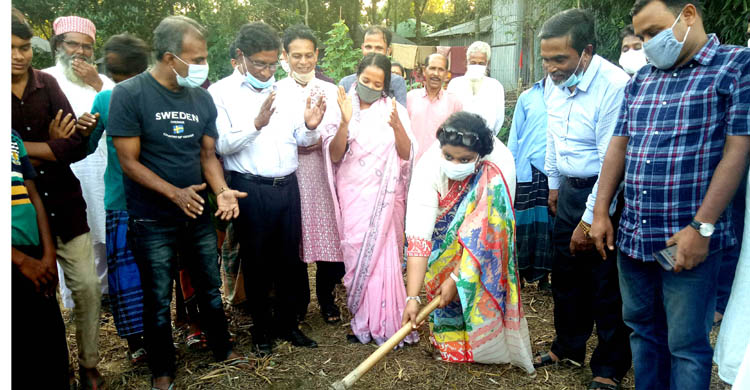 নাগরপুরে আশ্রয়ন প্রকল্পের উদ্ধোধন করলেন